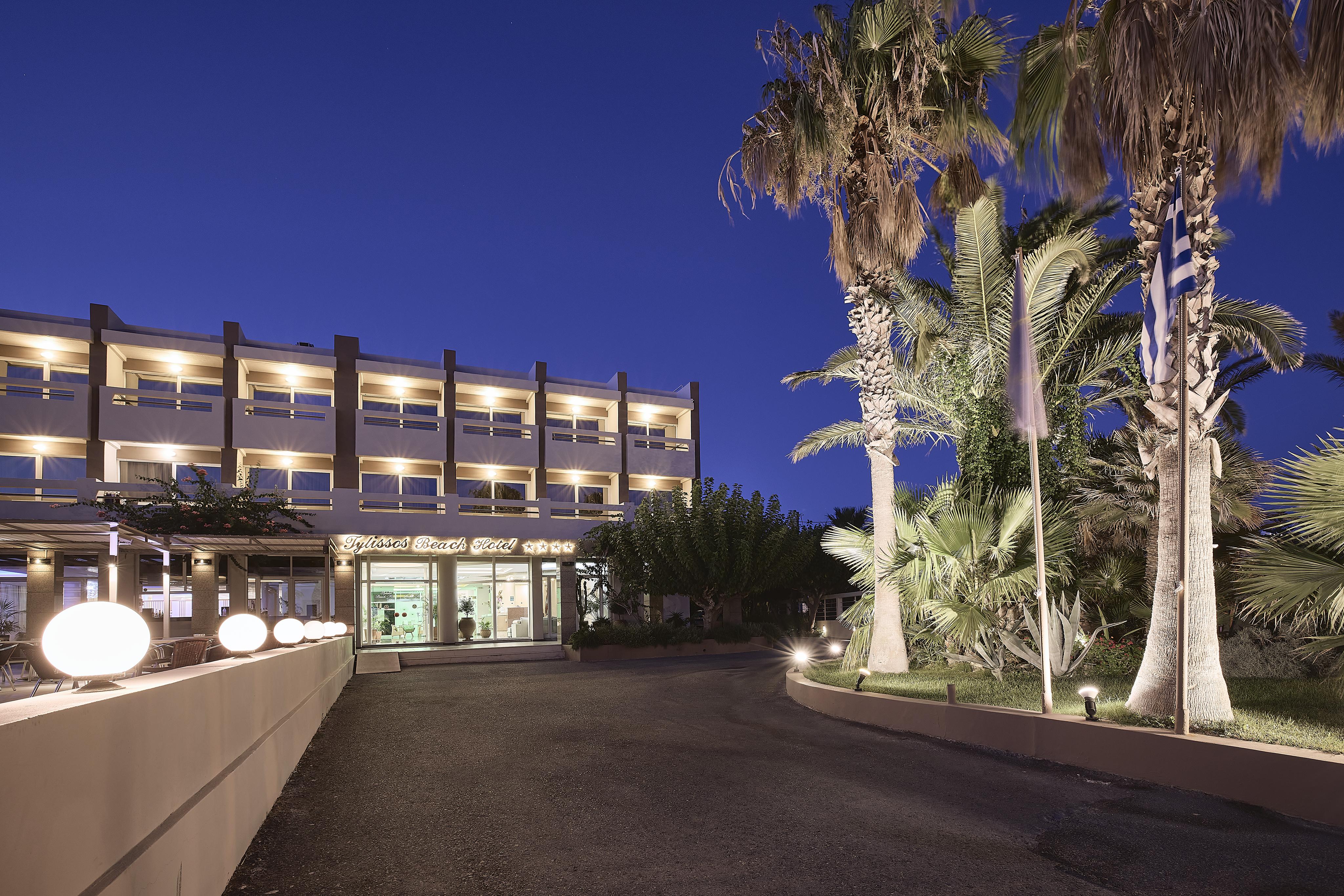 Tylissos Beach Hotel - Adults Only Ierápetra Eksteriør bilde