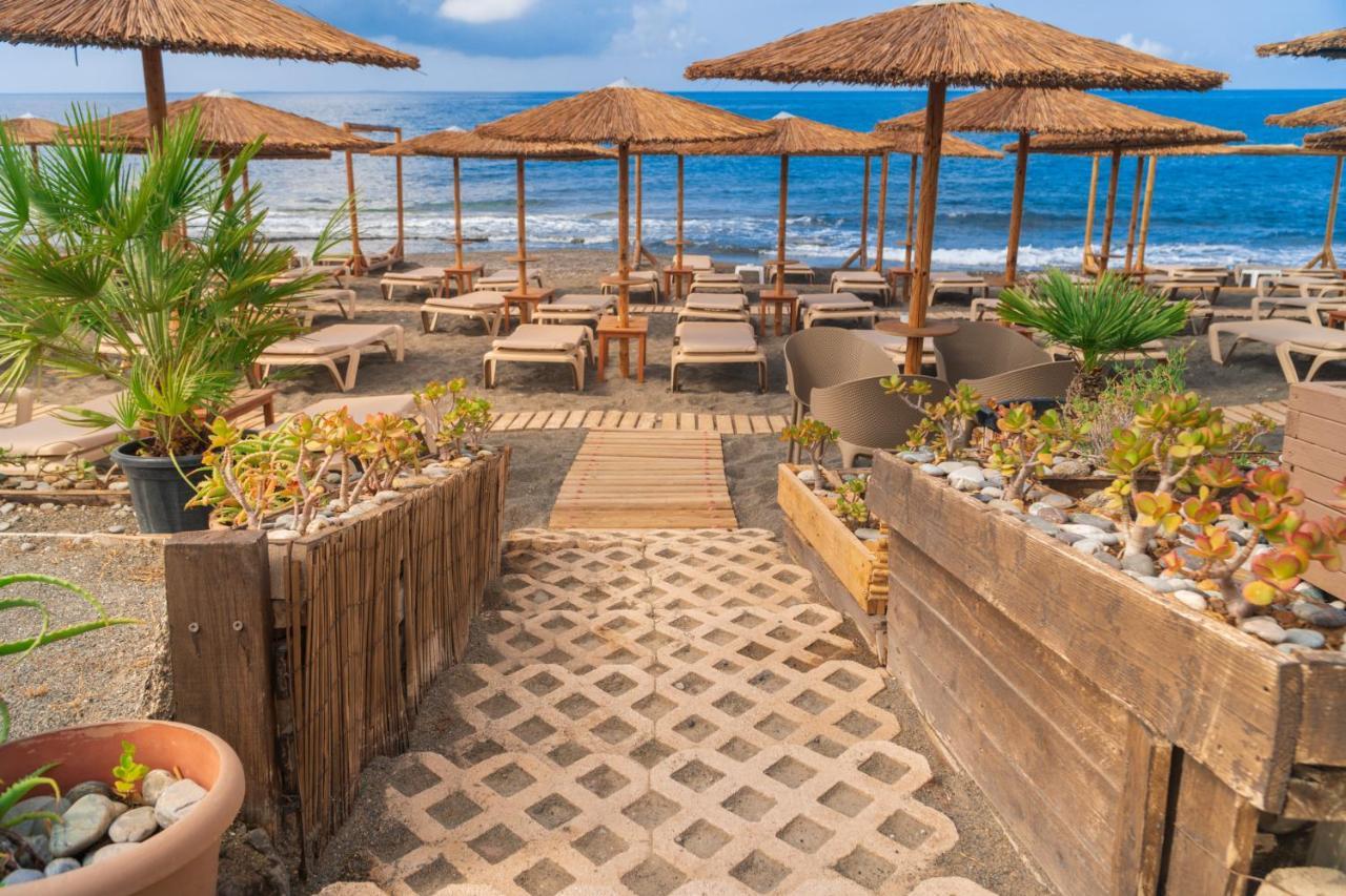 Tylissos Beach Hotel - Adults Only Ierápetra Eksteriør bilde