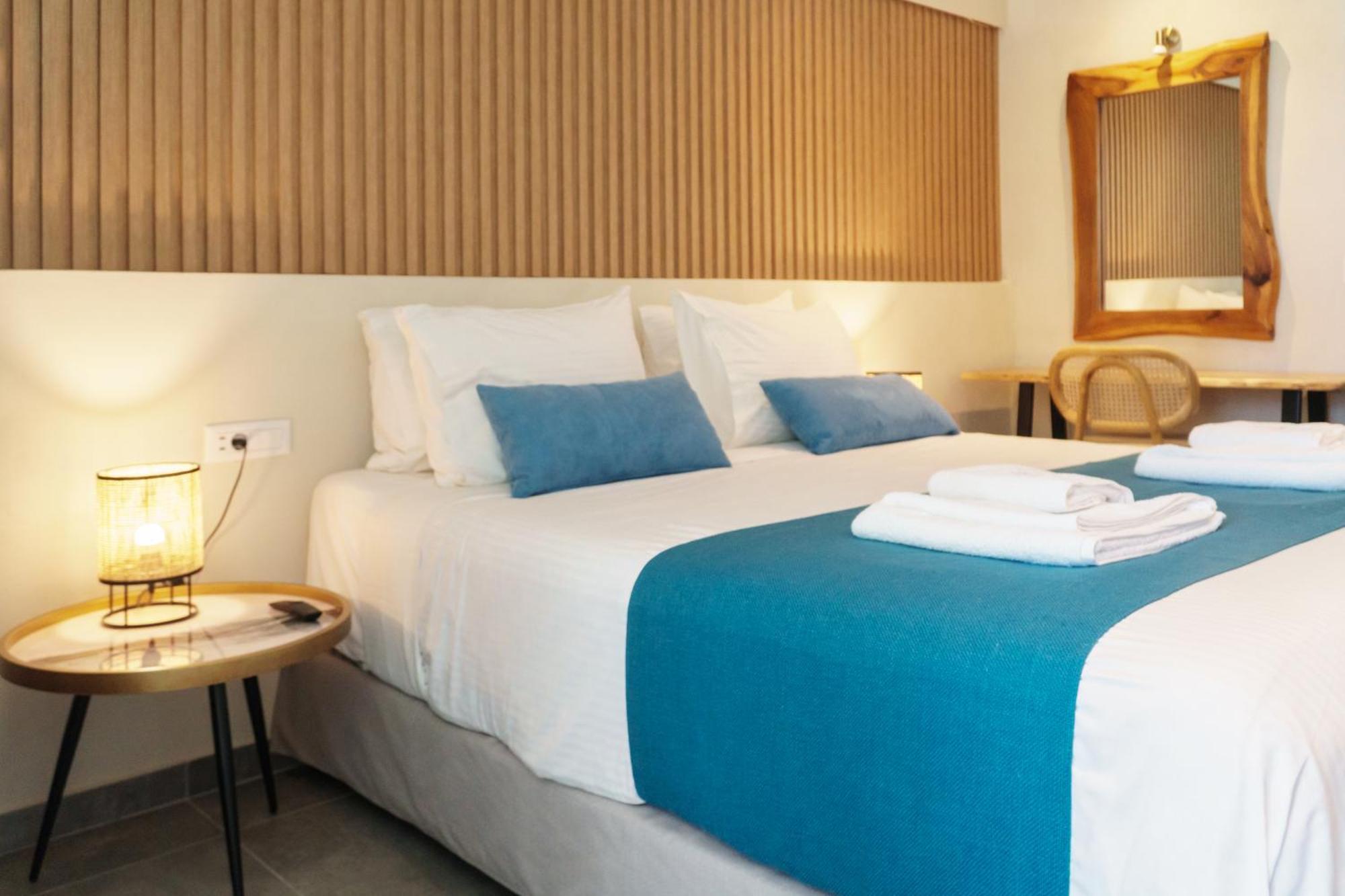 Tylissos Beach Hotel - Adults Only Ierápetra Rom bilde